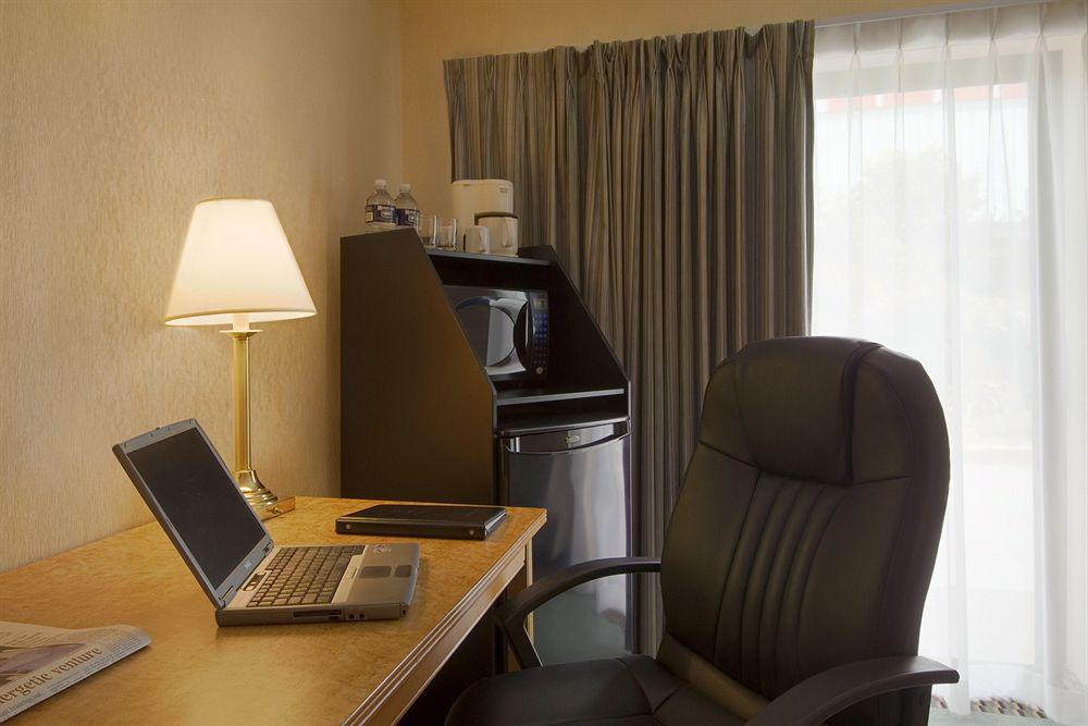 Comfort Inn Simcoe Habitación foto